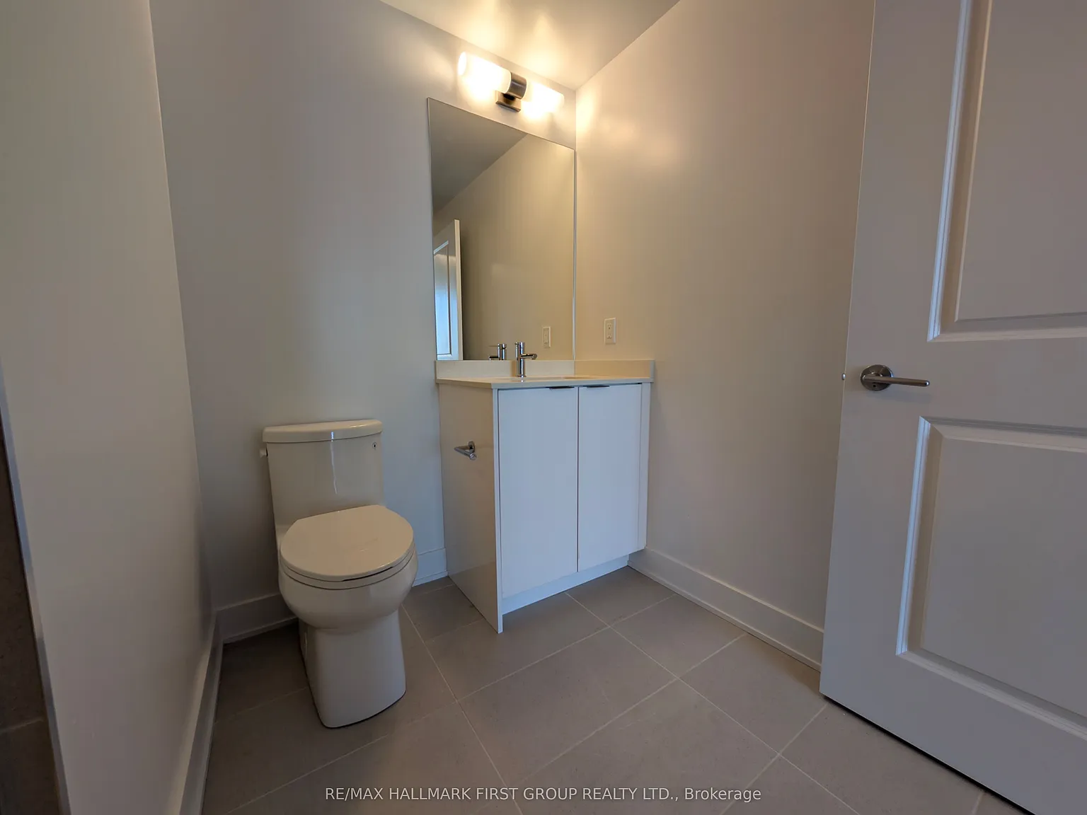 2 bed, $2,700 — Photo 3
