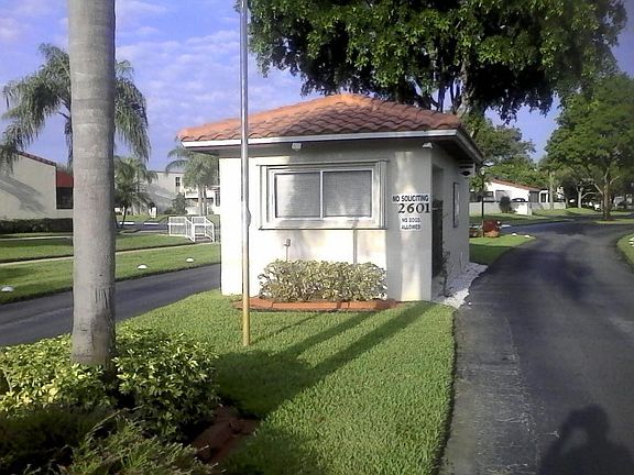 3rd image of 2561 Boundbrook Blvd APT 108