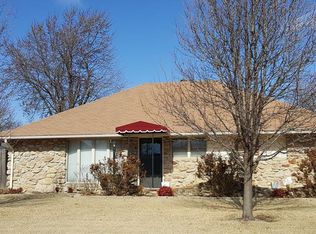 8709 E 47th Pl, Tulsa, OK 74145