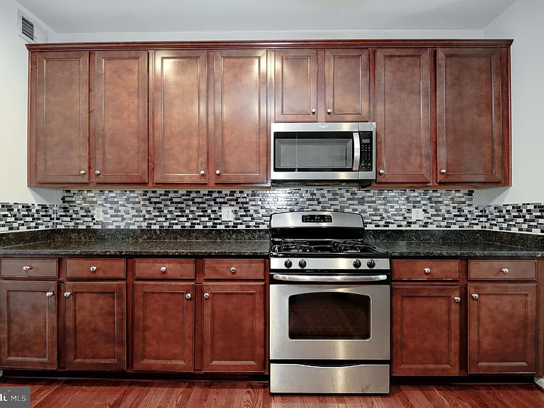 3401 Eagle Ridge Dr — Photo 18