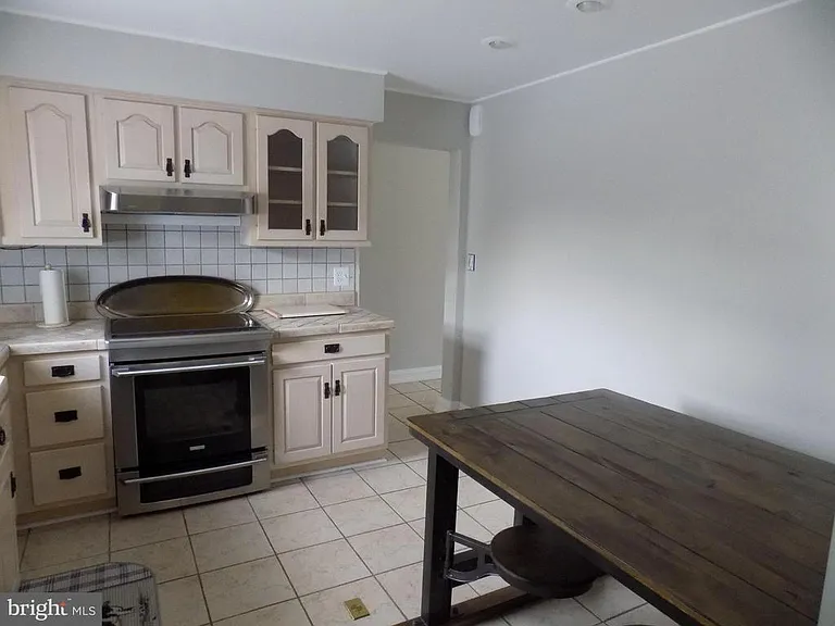 313 Glenville Rd — Photo 25