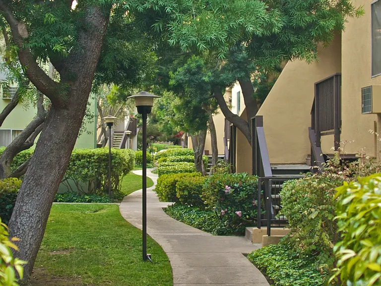 7980 Mission Center Ct #E — Photo 22