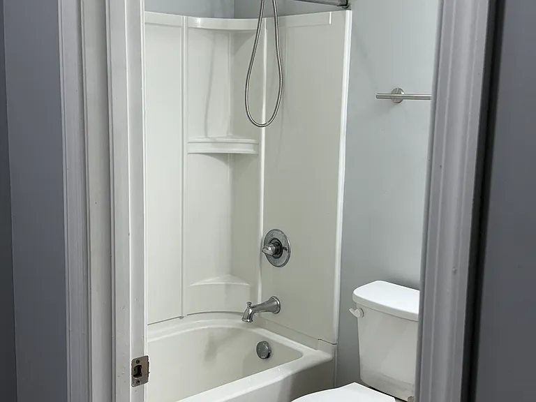 1570 Cedar Creek Dr — Photo 35