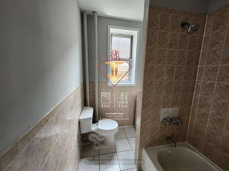 240 Claremont Ave #32C — Photo 3