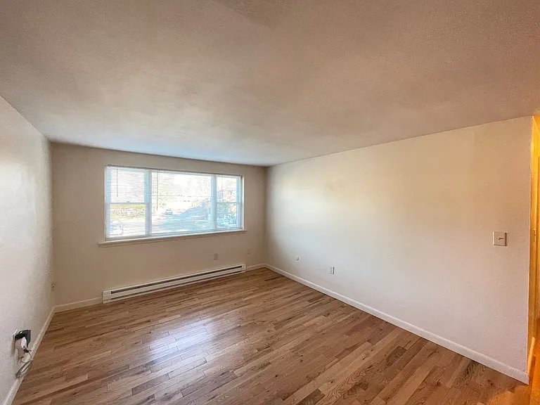 183 Loudon Rd #7 — Photo 5