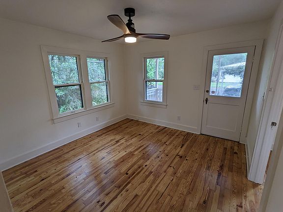 3rd image of 713 NW 30th Ave