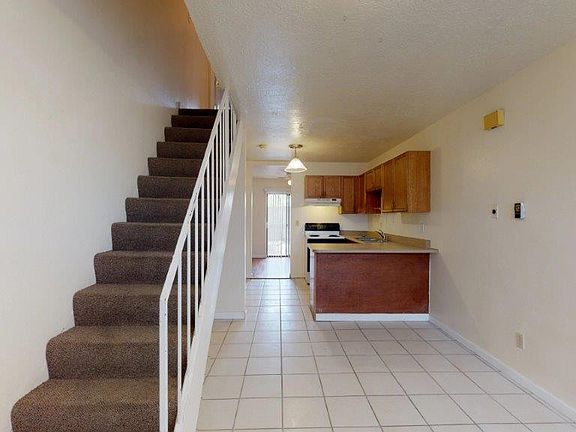 3rd image of 3911 Silver Ave SE APT C