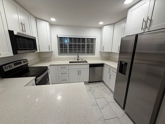 5th image of 1215 Ximeno Ave #3