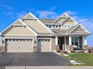 3397 Ridgestone Way, Woodbury, MN 55129