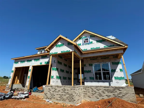 688 Princeton Park Dr, Bowling Green, KY 42103