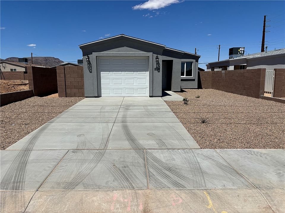 2nd image of 991 Berk Avenue