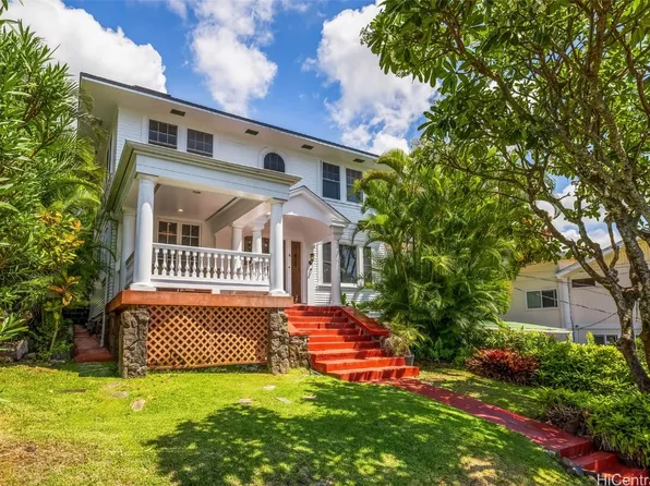 1176 Alewa Dr, Honolulu, HI 96817