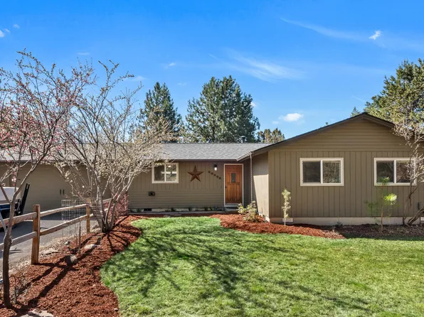 20863 Greenmont Dr, Bend, OR 97702