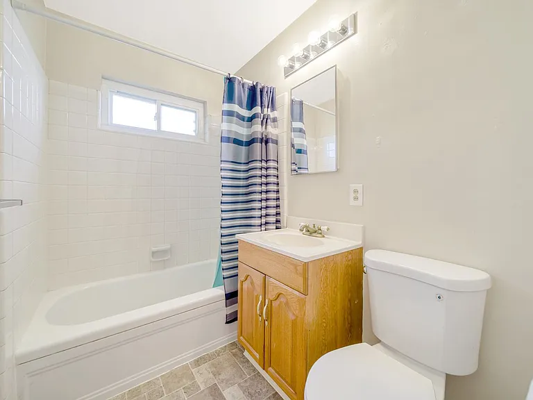 1821 Woodland Ave — Photo 26