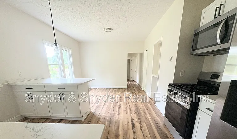 884 Copley Rd #2 — Photo 2