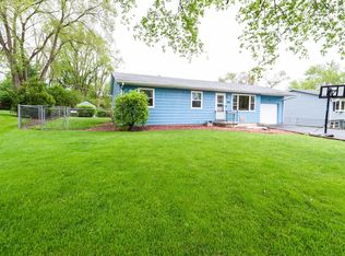 7506 Windsor Ave, Spring Grove, IL 60081