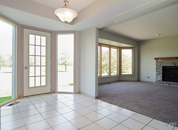 3rd image of 970 Longford Ct