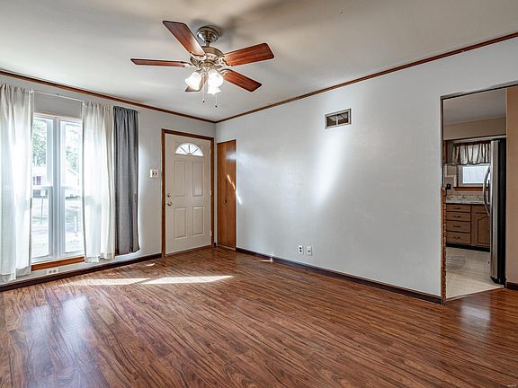 4th image of 125 Burncoate Dr