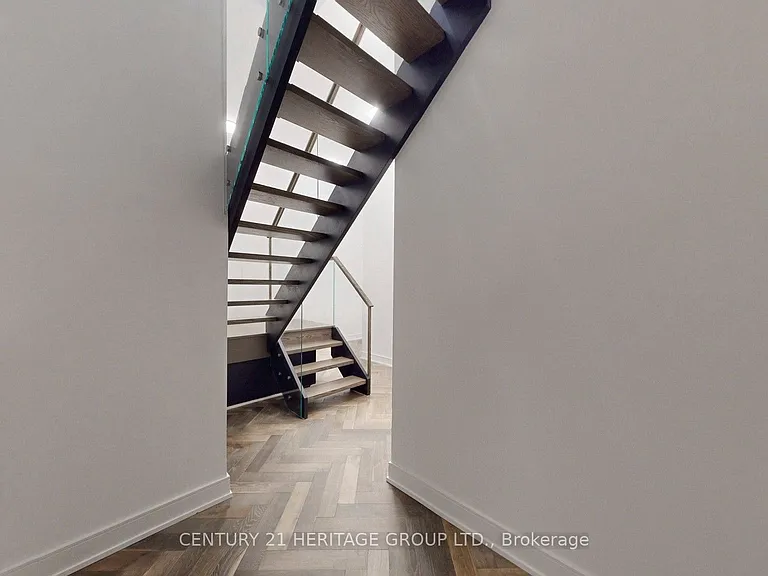 8888 Yonge St #103-L/W — Photo 39