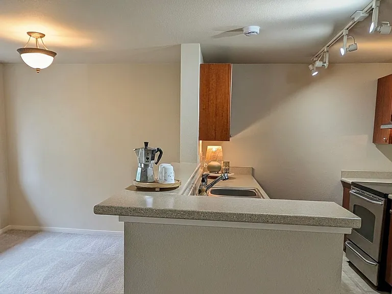 12404 E Gibson Rd #Q302 — Photo 5