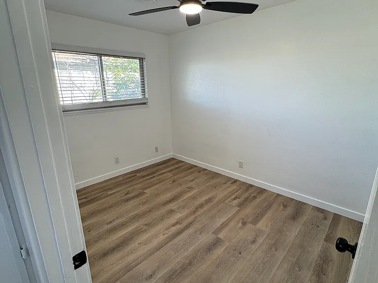 519 E Ridgecrest Blvd #A — Photo 13