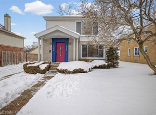 506 W Twelve Mile Rd, Royal Oak, MI 48073