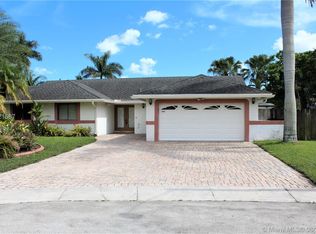 2960 SW 85th Way, Davie, FL 33328