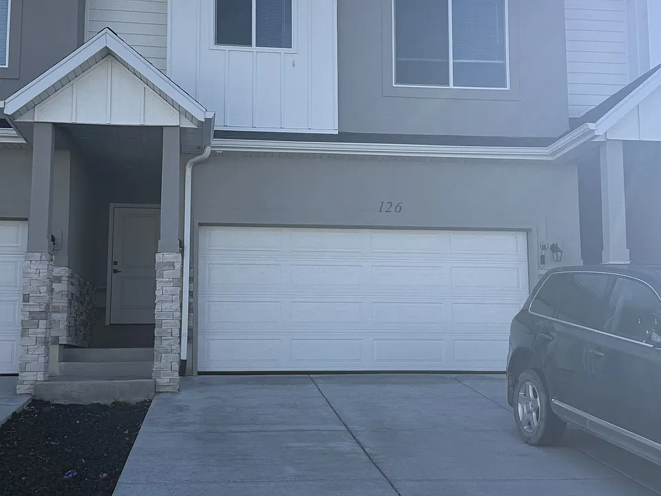 126 E 730 N #1