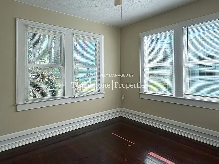 4718 Ramona Blvd — Photo 20
