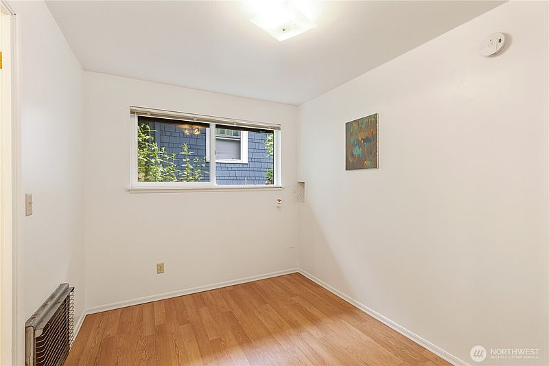 3rd image of 710 NE 43rd Street