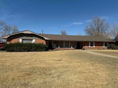 1918 Indian Dr, Enid, OK, 73703