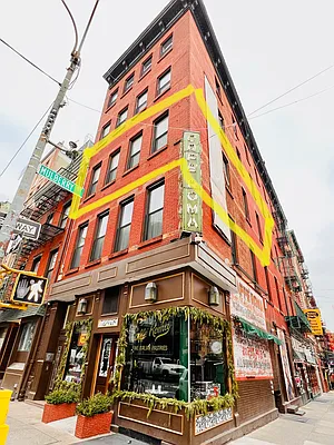 385 Broome Street #3F in Little Italy, Manhattan | StreetEasy