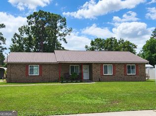 775 S 6th St, Jesup, GA 31545