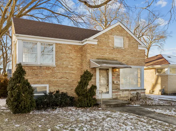 8846 Austin Ave, Morton Grove, IL 60053