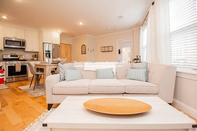 1008 Tremont St #3 — Photo 7