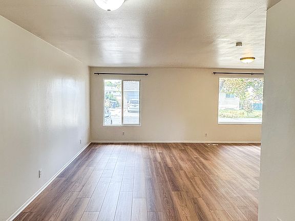 5th image of 5333 S Peachwood Cir