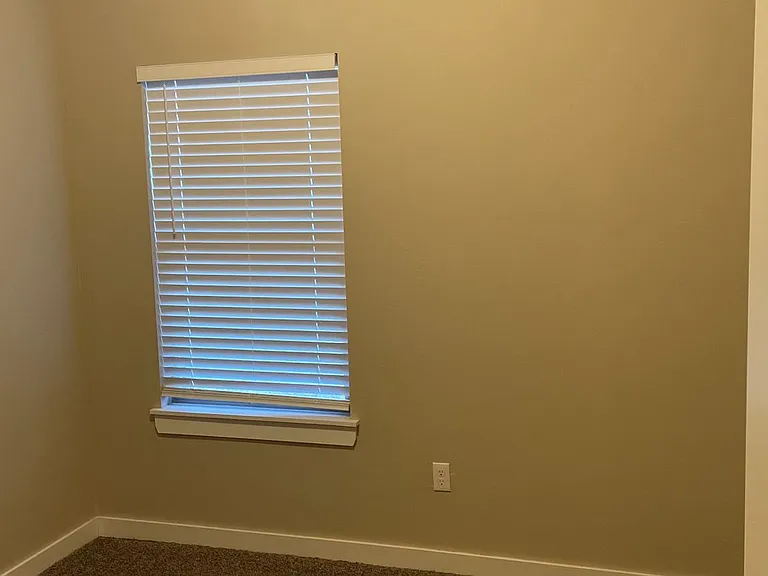 5212 Oakwood Villa Ct — Photo 15