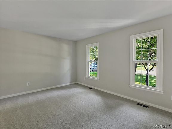 4th image of 10112 Bayham Dr