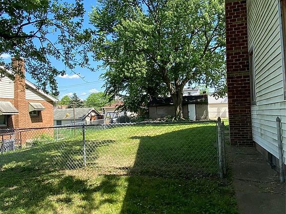 3rd image of 7108 Idaho Ave
