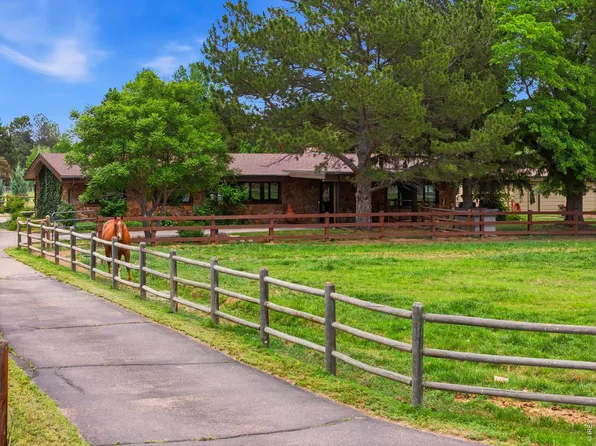 400 Ridgewood Ct, Fort Collins, CO 80524