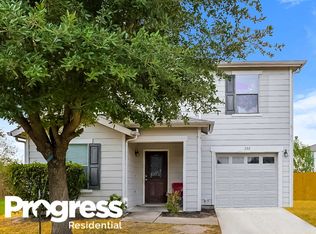 202 Silky Leaf Dr, Houston, TX 77073