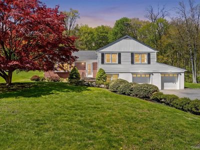 8 Aspen Way, Thornwood, NY, 10594