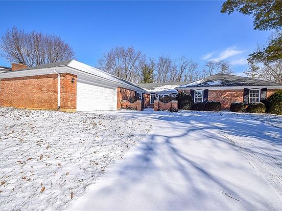 2nd image of 2852 Hamden Dr