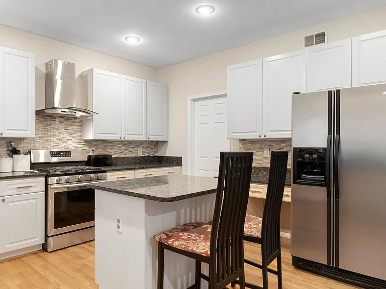 Westwood Pl — Photo 15