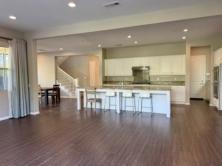 667 E Desert Willow Rd — Photo 21