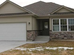 300 Kelly Ln, Saint George, KS 66535