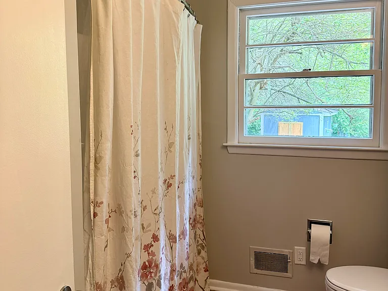 6208 Sandy Forks Rd — Photo 33