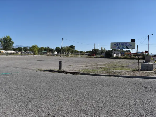 1721 N Riverside Dr, Espanola, NM 87532