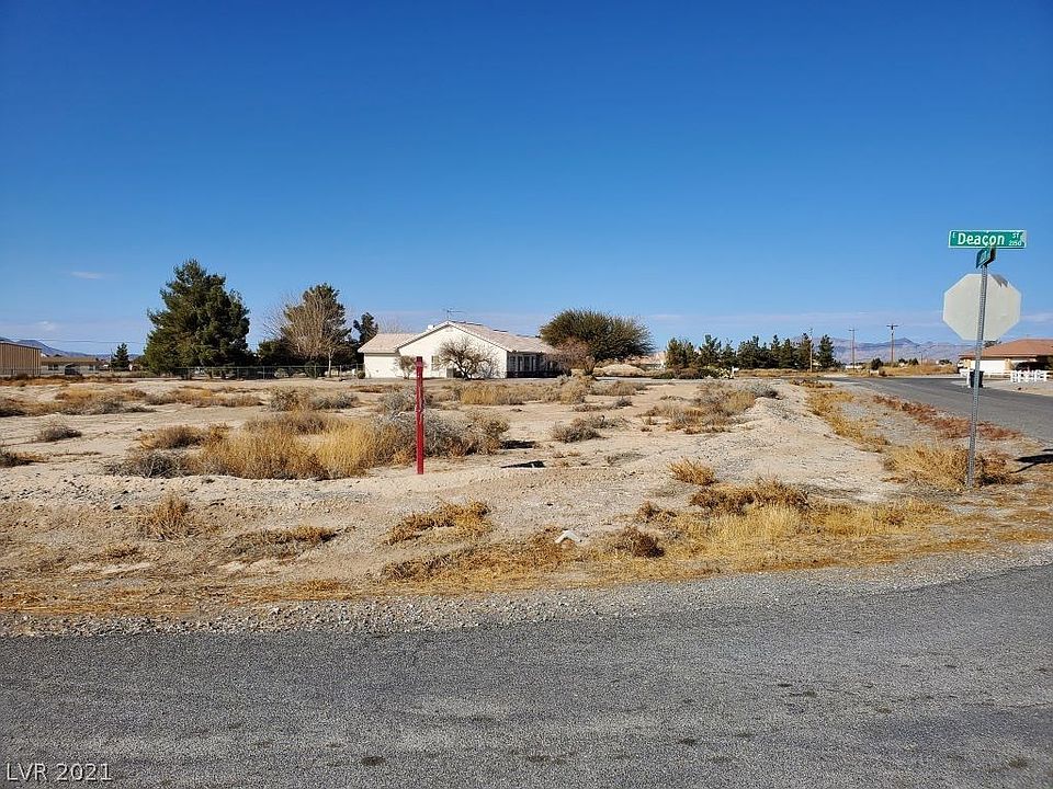 2nd image of 3120 S Deacon Ct