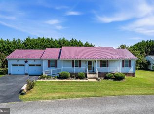 22715 Saint Winifreds Ln, Avenue, MD 20609